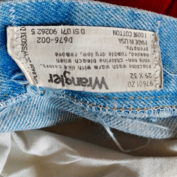 Vintage Wrangler jeans - Picture 2 of 8
